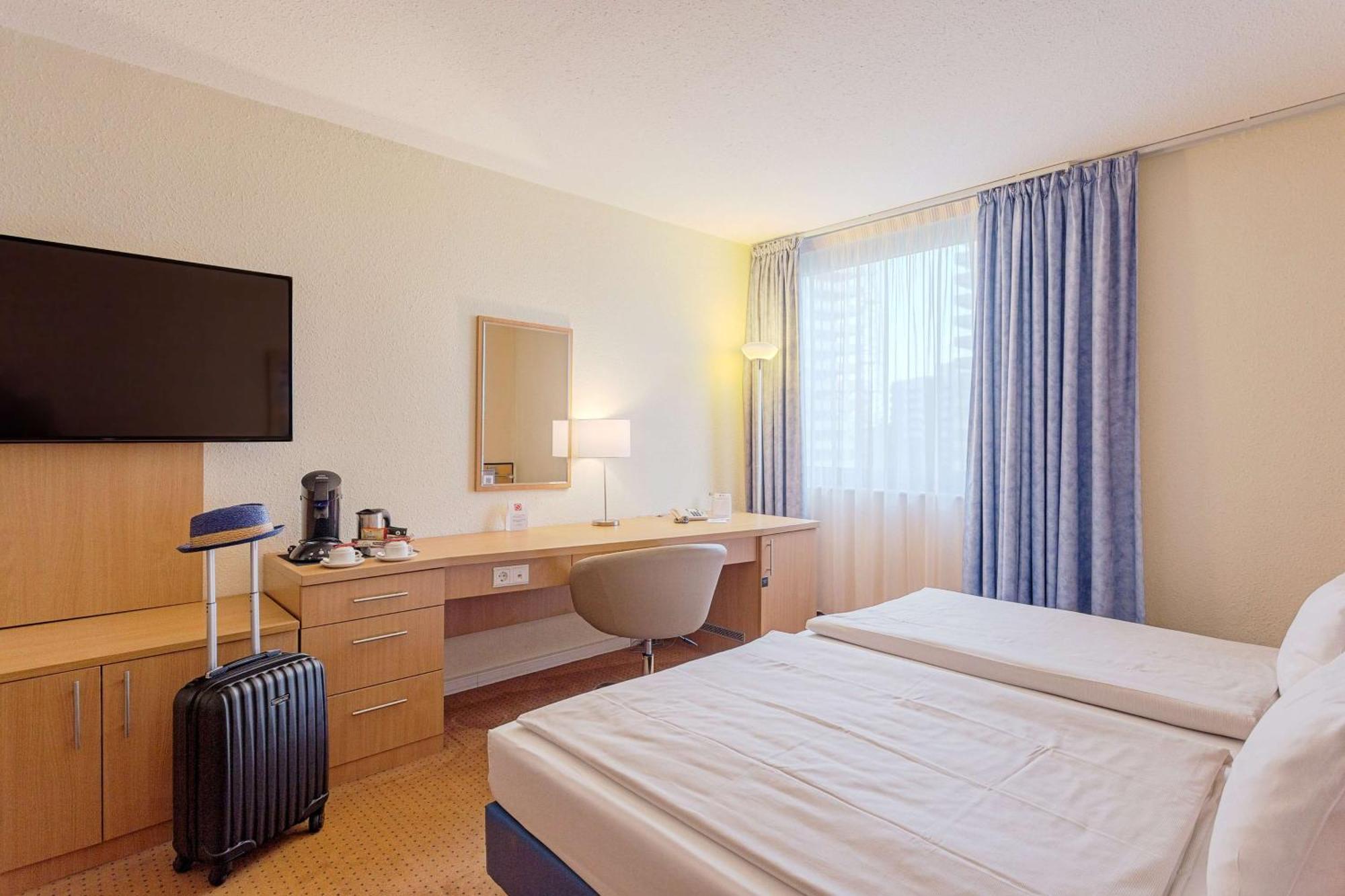 Best Western Macrander Hotel Frankfurt/Kaiserlei Offenbach am Main Exterior photo