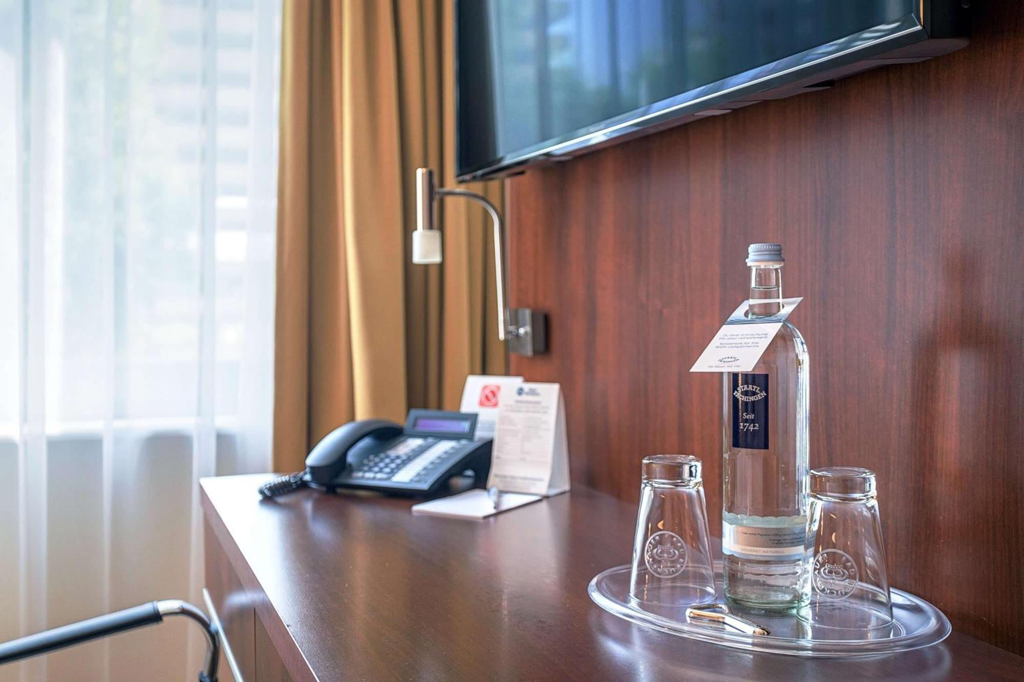 Best Western Macrander Hotel Frankfurt/Kaiserlei Offenbach am Main Exterior photo